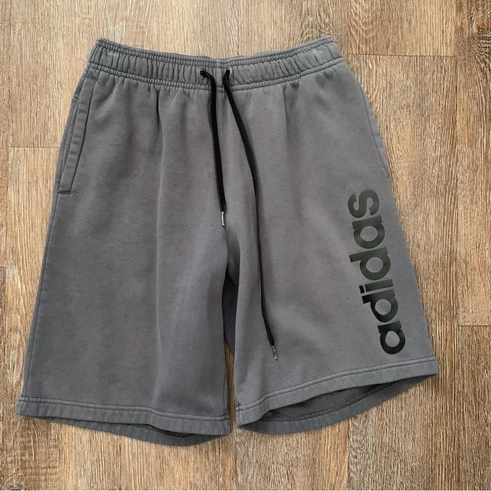 Adidas Gray Athletic Shorts with Elastic Waistband Size Medium